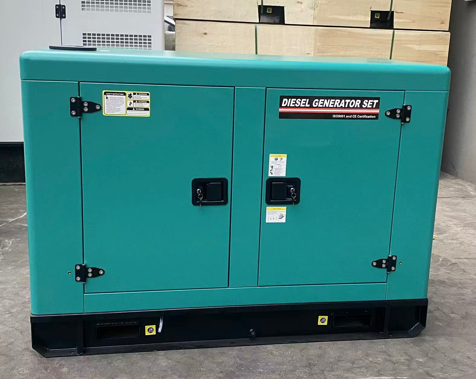 Tragbare wassergekühlte, geräuscharme Dieselgeneratoren mit 15 kW, 20 kW, 25 kW, 30 kW, 50 kW – wettbewerbsfähiger Preis