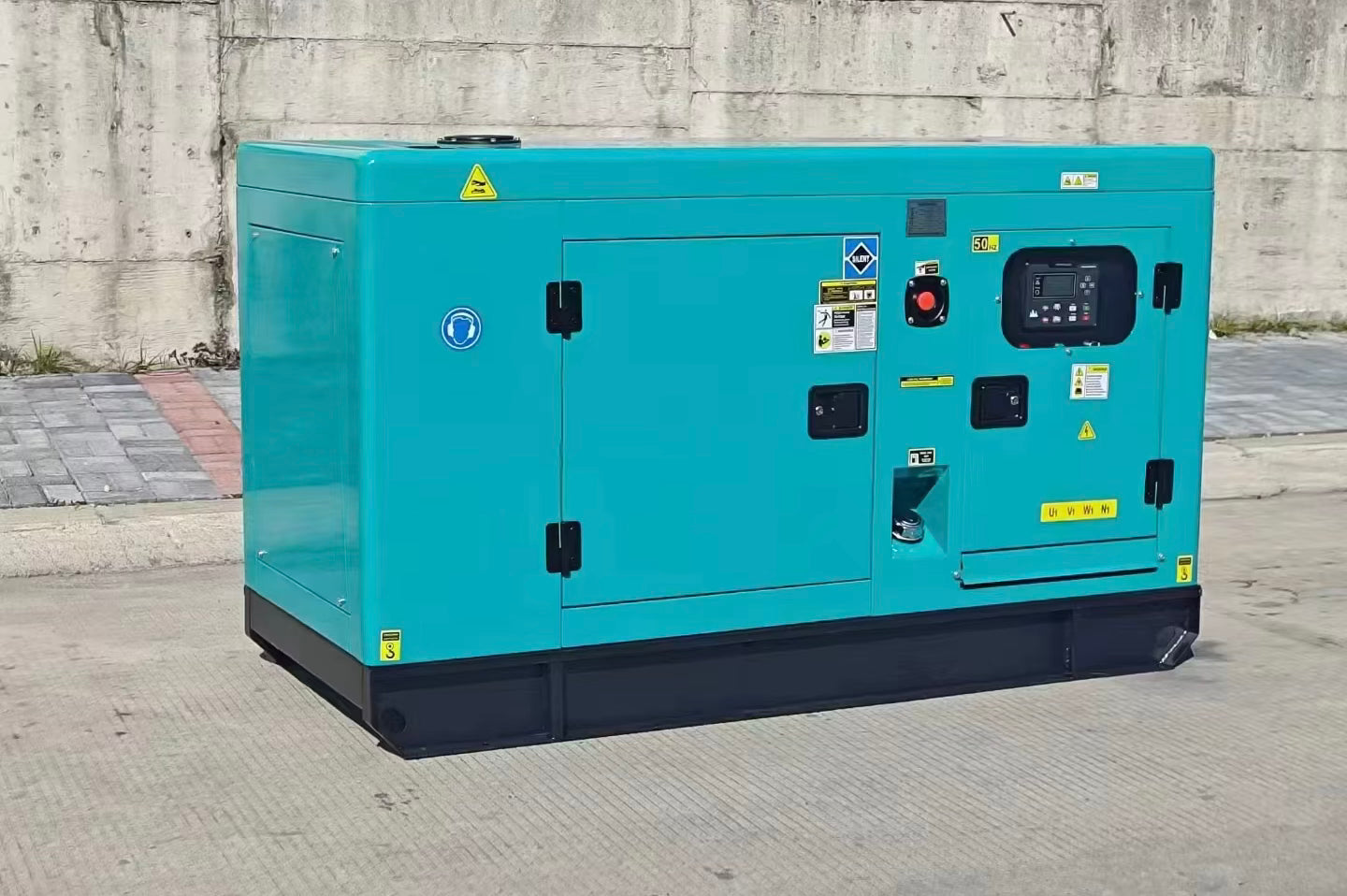Geräuscharmer, kraftstoffeffizienter 40 kW 50 kVA Dieselgenerator mit Drehstromausgang für Krankenhäuser und Fabriken (Notstromversorgung)
